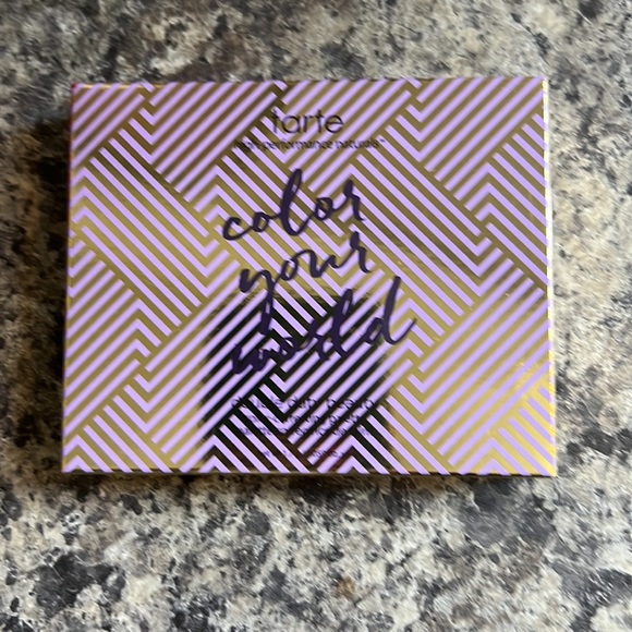 NIB NWT Tarte Color Your World Double Duty Beauty Color Correcting Palette - Picture 2 of 8